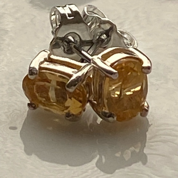 925 Sterling Silver Jewelry - Simple Citrine oval cut Stud Earrings set in Sterling Silver